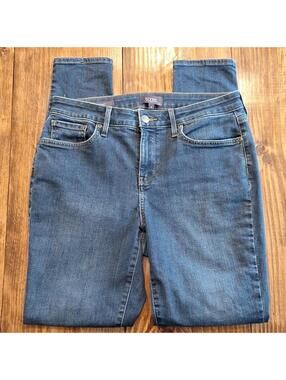 NYDJ Ami Skinny Blue Jean Size 4
